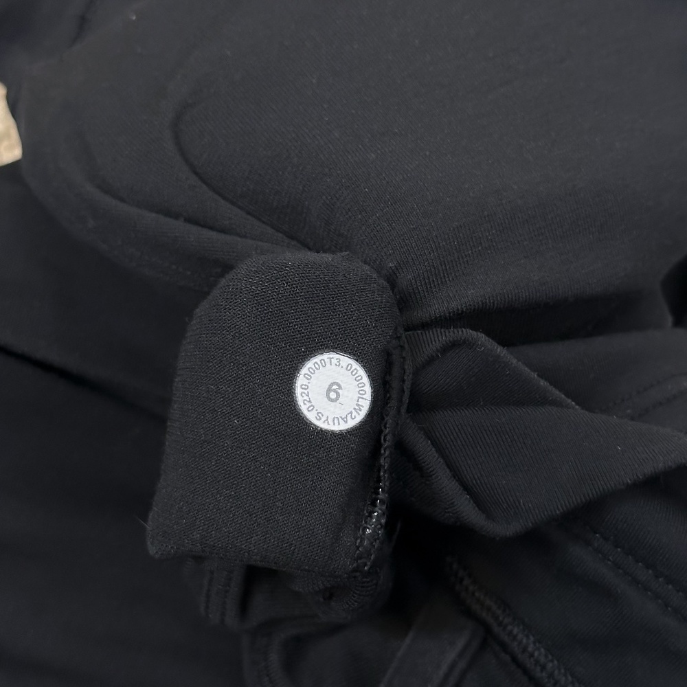 Lululemon Energy Bra Long Line - Picture 5 of 5